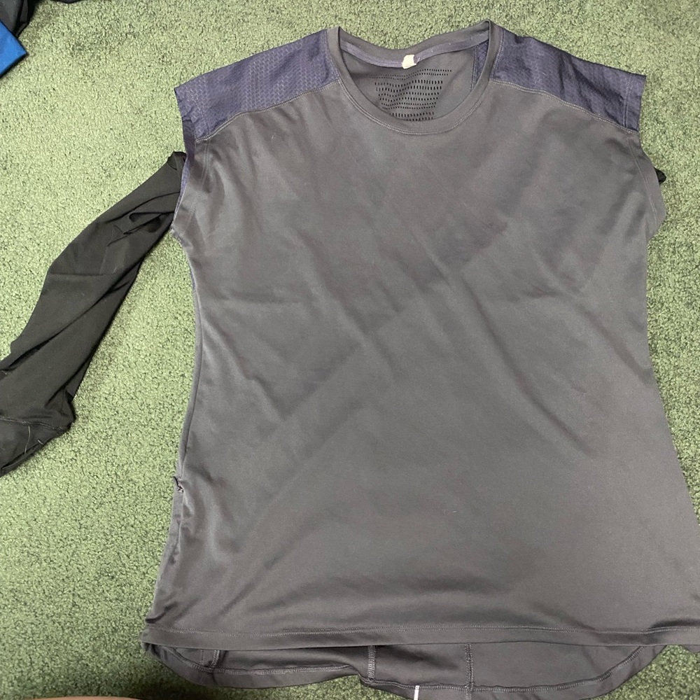 Athletic shirt